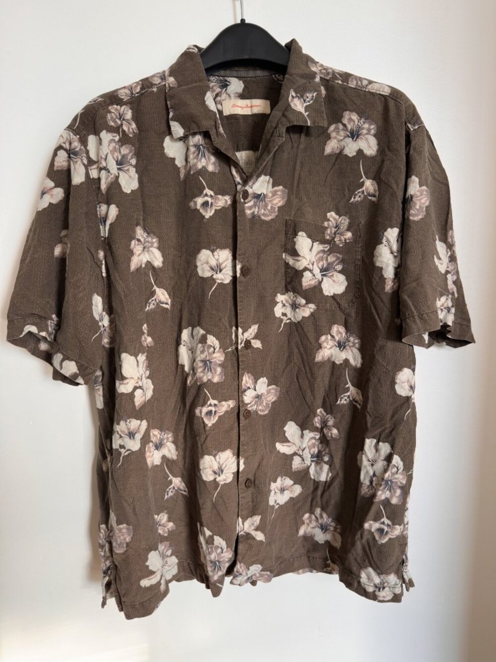 TOMMY BAHAMAS 100% SILK HAWAIIAN SHIRT MEN'S XL